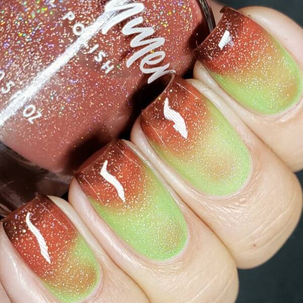 Nail polish swatch / manicure of shade KBShimmer Apple-y Ever After