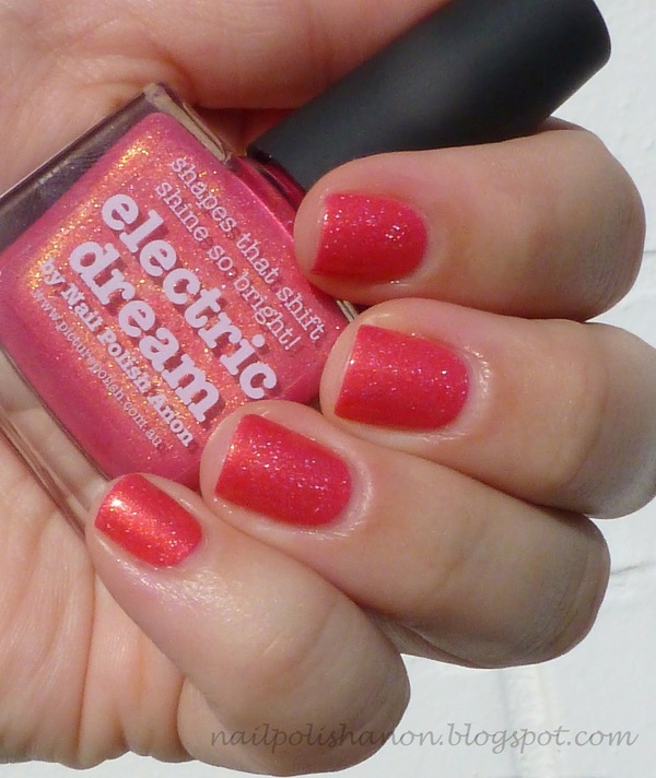 Nail polish swatch / manicure of shade piCture pOlish Electric Dream