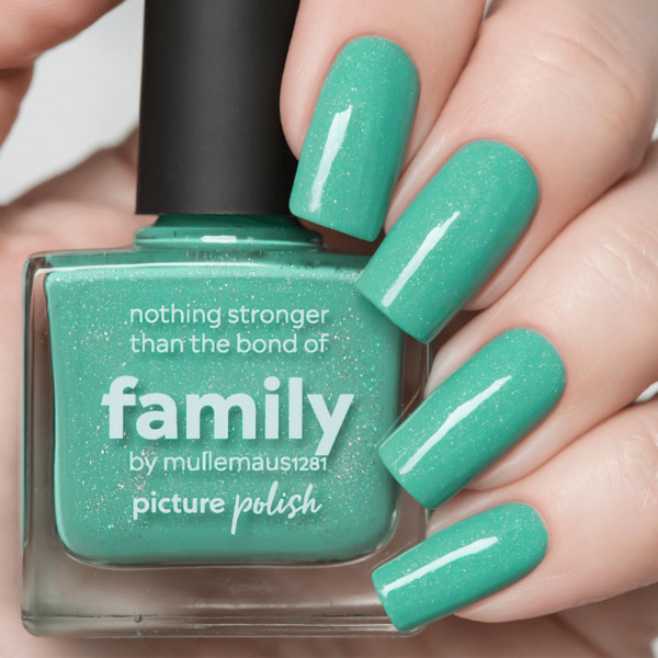 Nail polish swatch / manicure of shade piCture pOlish Family