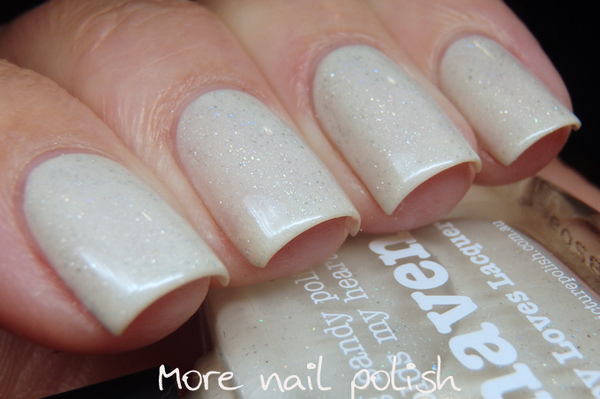 Nail polish swatch / manicure of shade piCture pOlish Haven