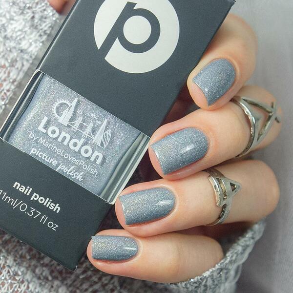 Nail polish swatch / manicure of shade piCture pOlish London