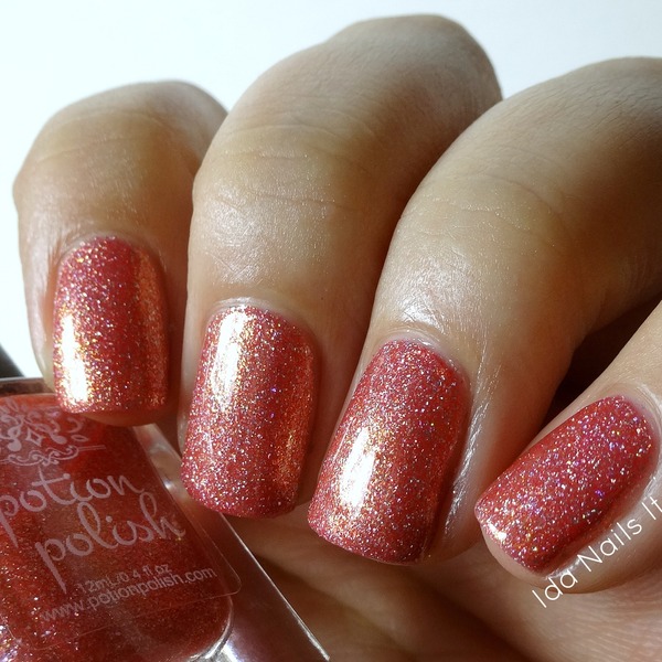 Nail polish swatch / manicure of shade Potion Polish All Decked Out