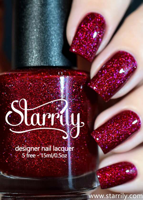 Nail polish swatch / manicure of shade Starrily Serotonin