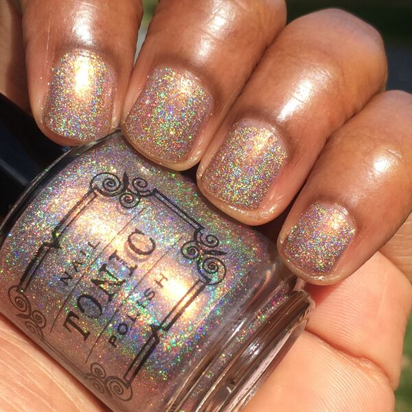 Nail polish swatch / manicure of shade Tonic Polish Sibylline Dreams