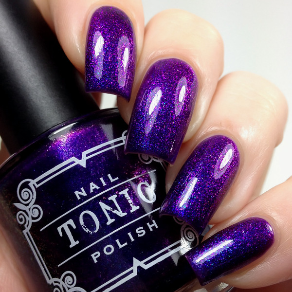 Nail polish swatch / manicure of shade Tonic Polish Let it Snow