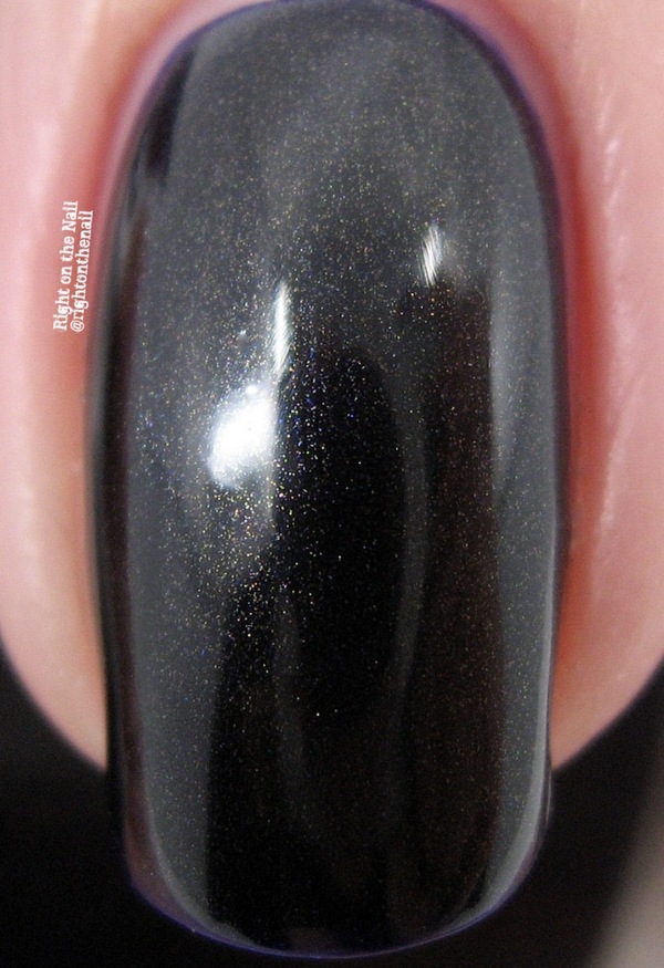 Nail polish swatch / manicure of shade Zoya Blake