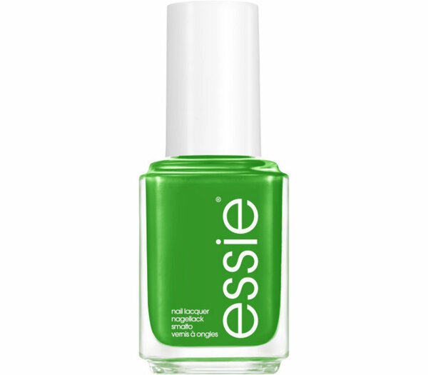 Nail polish swatch / manicure of shade essie Feelin' just lime
