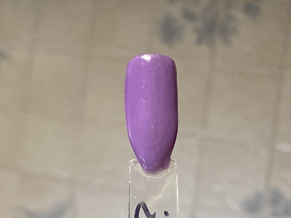 Nail polish swatch / manicure of shade Igel Don’t U Lilac Me