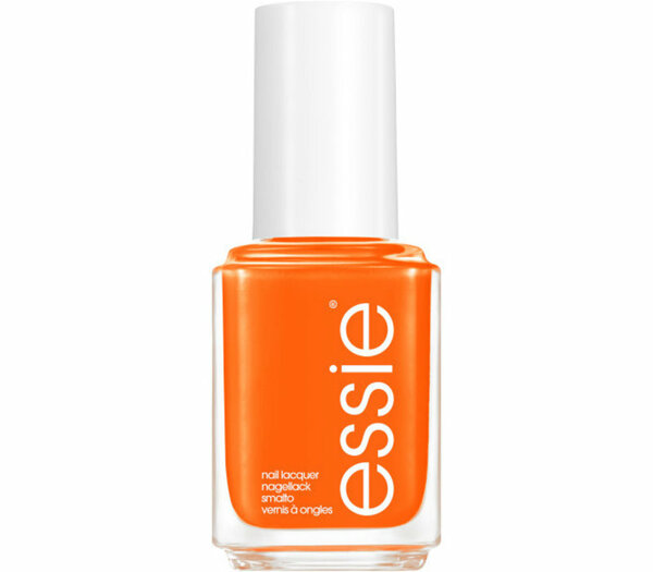 Nail polish swatch / manicure of shade essie Tangerine Tease