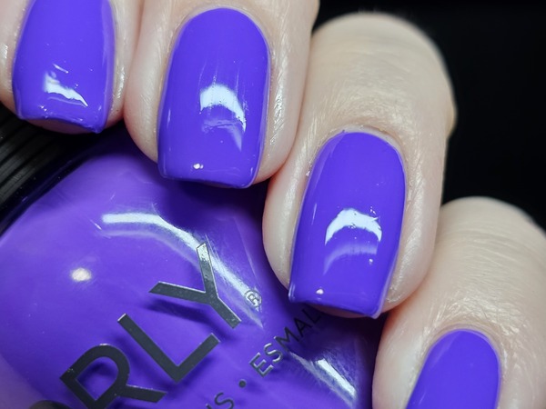 Nail polish swatch / manicure of shade Orly Synthetic Symphony