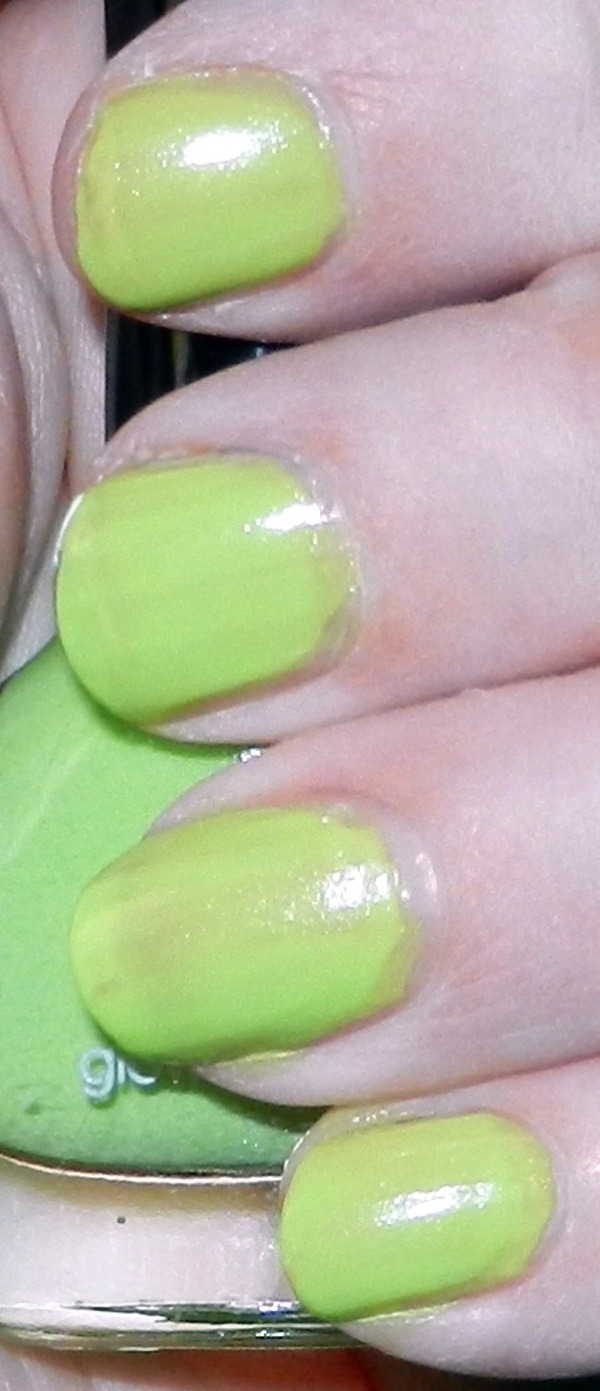 Nail polish swatch / manicure of shade Bonita Unnamed Glow in the Dark