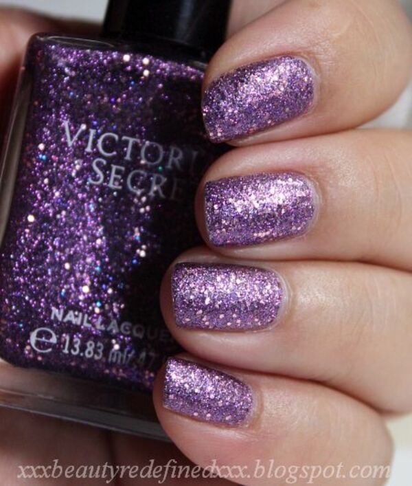 Nail polish swatch / manicure of shade Victoria's Secret Drama Queen