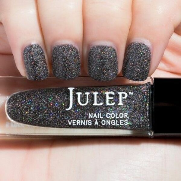 Nail polish swatch / manicure of shade Julep Reina