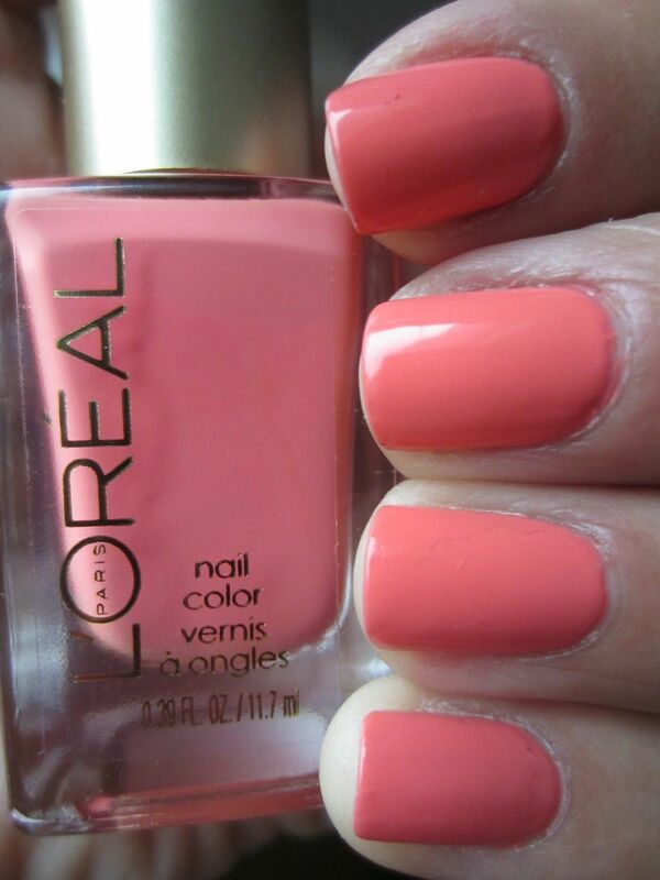 Nail polish swatch / manicure of shade L'Oréal Orange You Jealous