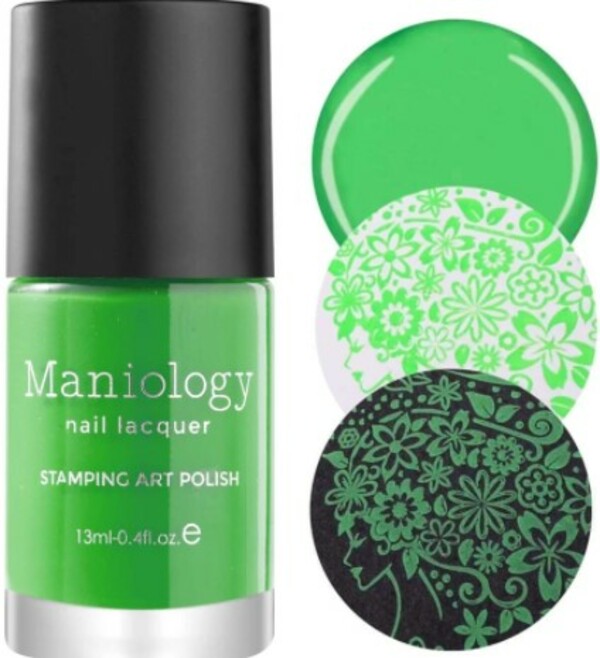 Nail polish swatch / manicure of shade Maniology Empire Club