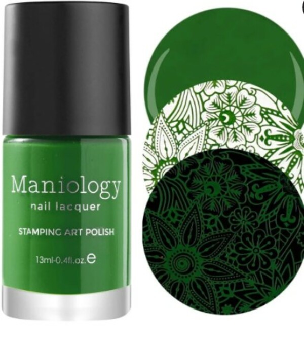 Nail polish swatch / manicure of shade Maniology Lilypad