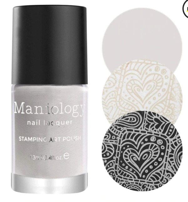 Nail polish swatch / manicure of shade Maniology Luna