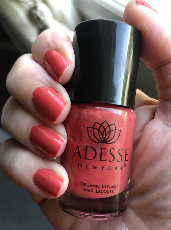 Nail polish swatch / manicure of shade Adesse Parasol