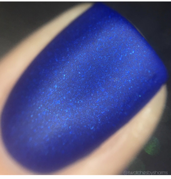 Nail polish swatch / manicure of shade Fanchromatic Nails Time and Relative Dimension in Space
