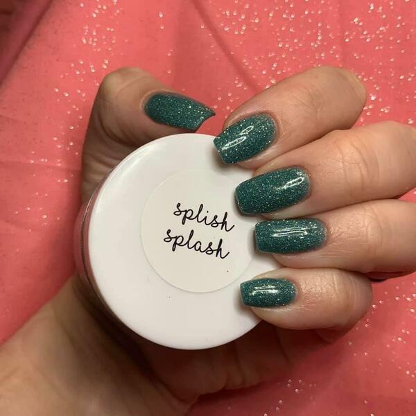 Nail polish swatch / manicure of shade Double Dipp’d Splish Splash
