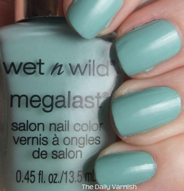 Nail polish swatch / manicure of shade wet n wild I Need a Refresh-Mint