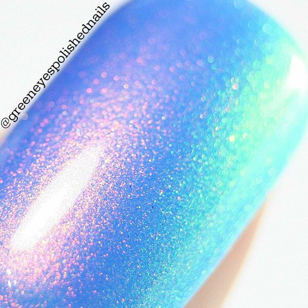 Nail polish swatch / manicure of shade JReine On The Rocks