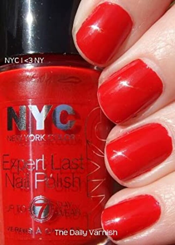 Nail polish swatch / manicure of shade NYC I ❤️ NY