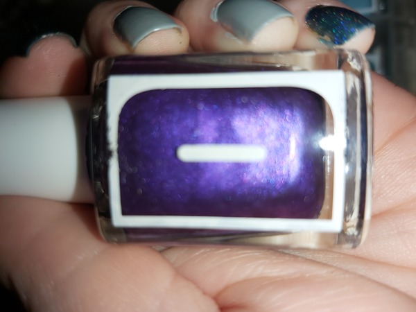 Nail polish swatch / manicure of shade Loud Lacquer Giulia
