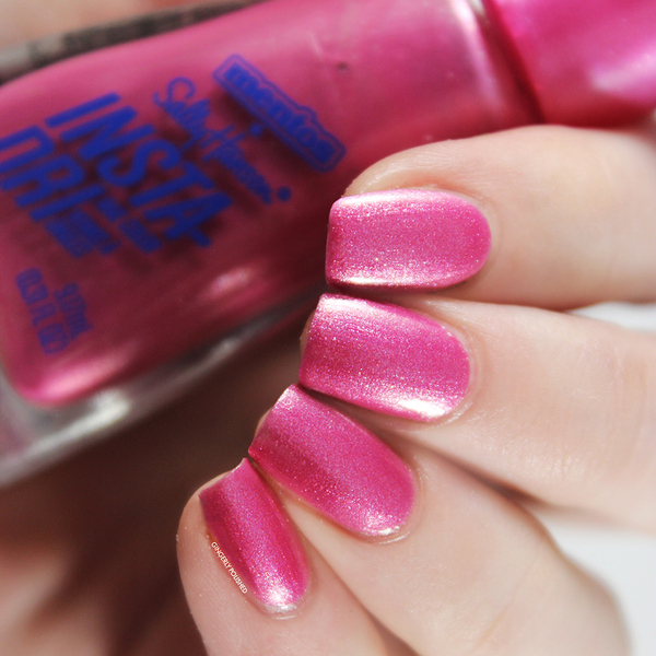 Nail polish swatch / manicure of shade Sally Hansen Fuchsia Fizz