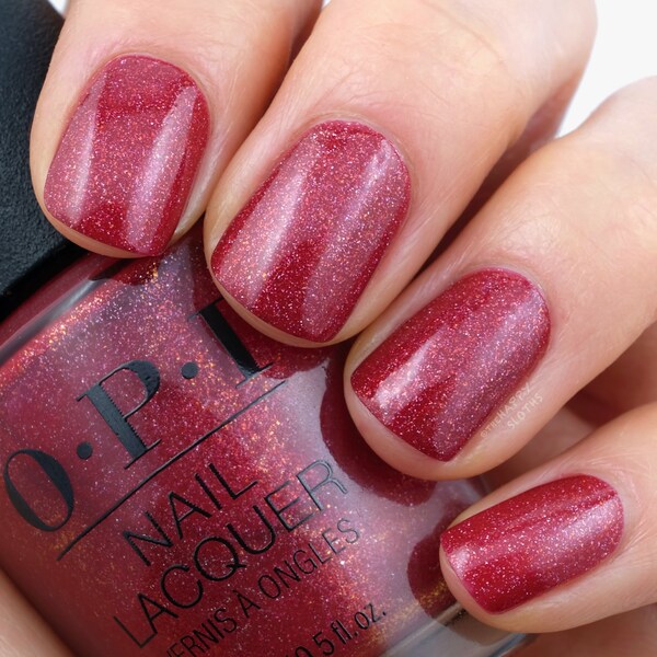 Nail polish swatch / manicure of shade OPI I’m Really an Actress