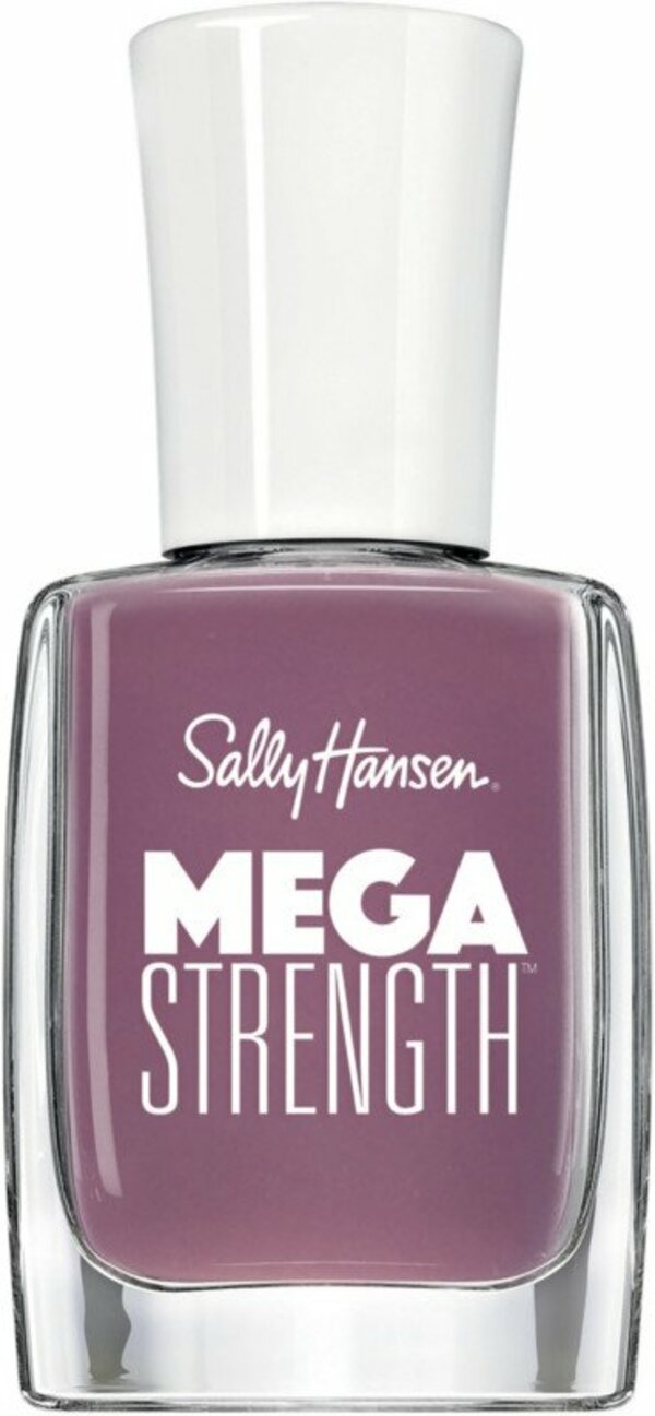 Nail polish swatch / manicure of shade Sally Hansen Boss Babe