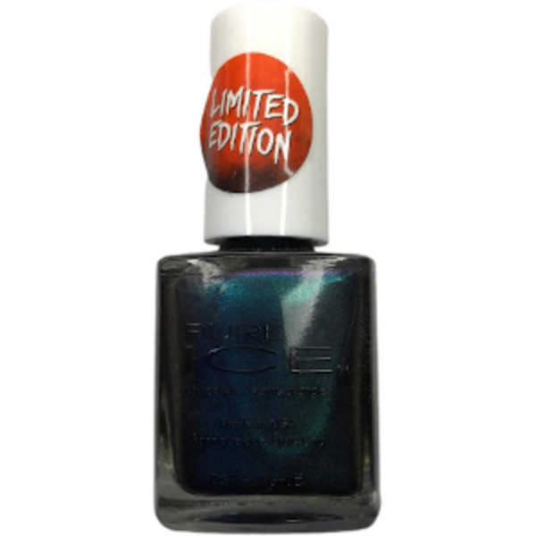 Nail polish swatch / manicure of shade Pure Ice Coffin Break