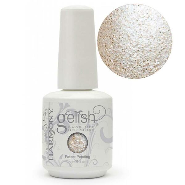 Nail polish swatch / manicure of shade Gelish Champagne