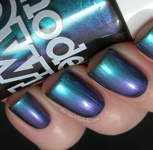 Nail polish swatch / manicure of shade model's own Aqua Violet Beetle Juice