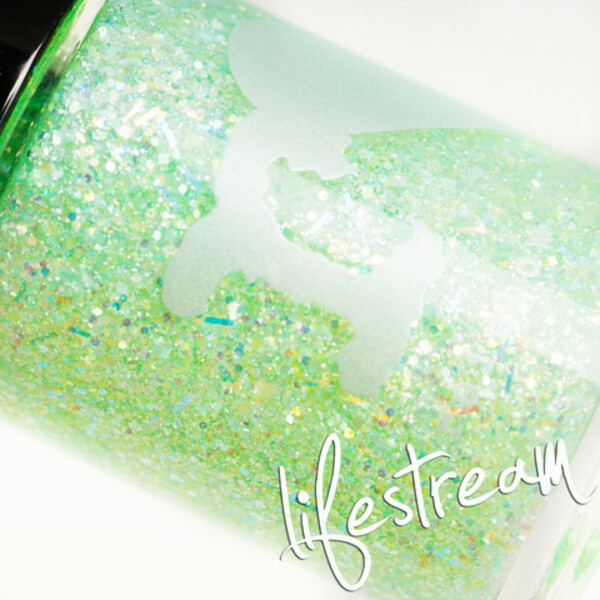 Nail polish swatch / manicure of shade Rainbow Honey Lifestream