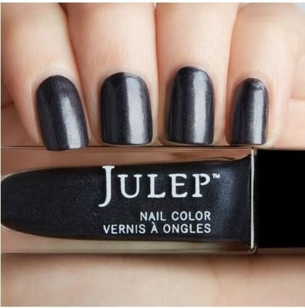 Nail polish swatch / manicure of shade Julep Mira