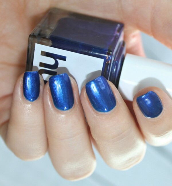 Nail polish swatch / manicure of shade SquareHue Sorcerer's Hat (1940)
