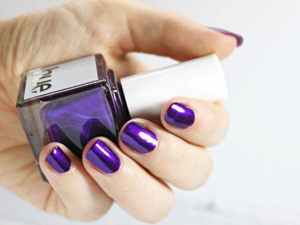 Nail polish swatch / manicure of shade SquareHue Baby, Baby, Baby (2010)