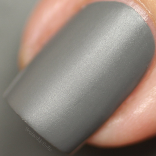 Nail polish swatch / manicure of shade SquareHue Louvre
