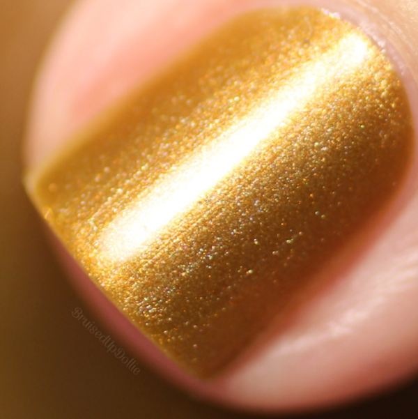 Nail polish swatch / manicure of shade SquareHue Jingle Bells