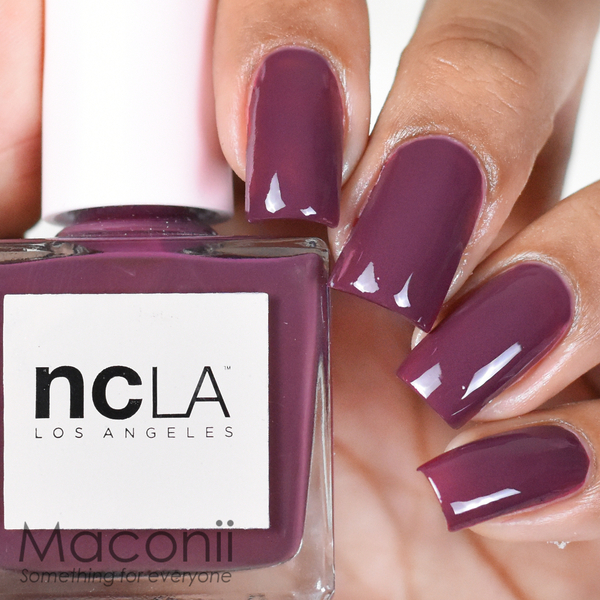 Nail polish swatch / manicure of shade NCLA Best friends with benefits
