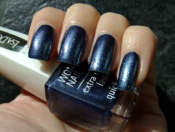 Nail polish swatch / manicure of shade IsaDora Silk Road