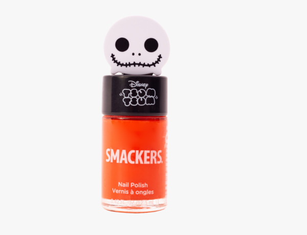 Nail polish swatch / manicure of shade Disney King of Halloween