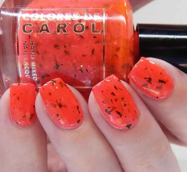 Nail polish swatch / manicure of shade Colores de Carol C'est LA Vie