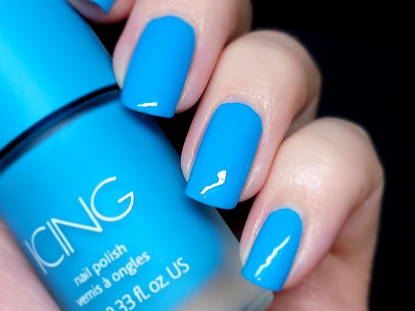 Nail polish swatch / manicure of shade Icing Neon Blue Matte
