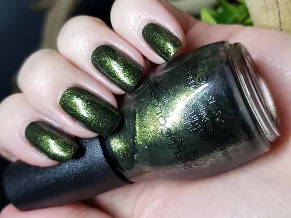 Nail polish swatch / manicure of shade Sinful Colors Electric Sage