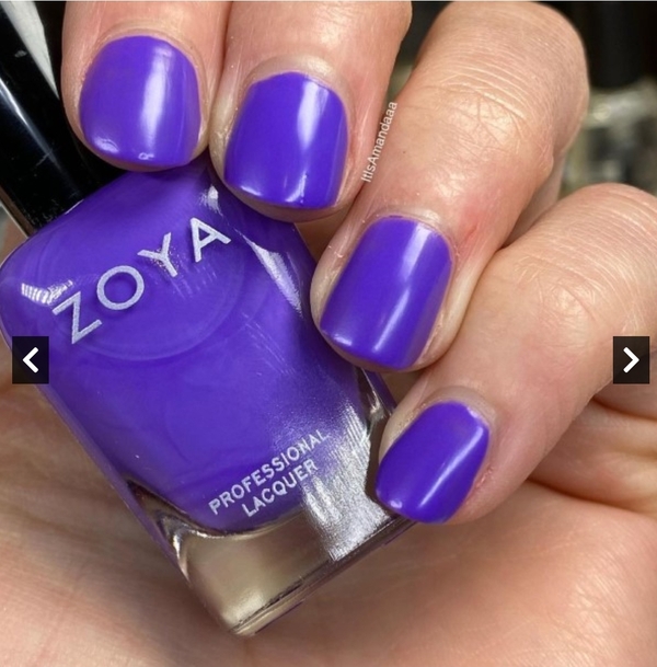 Nail polish swatch / manicure of shade Zoya Skipper