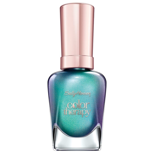 Nail polish swatch / manicure of shade Sally Hansen Calypso Blue