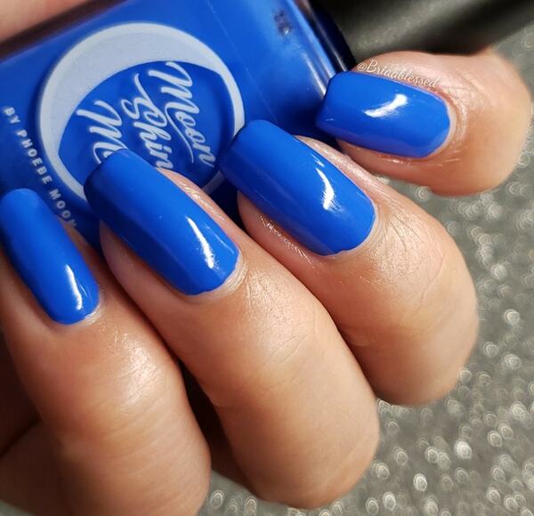 Nail polish swatch / manicure of shade Moonshine Mani In The Pacific