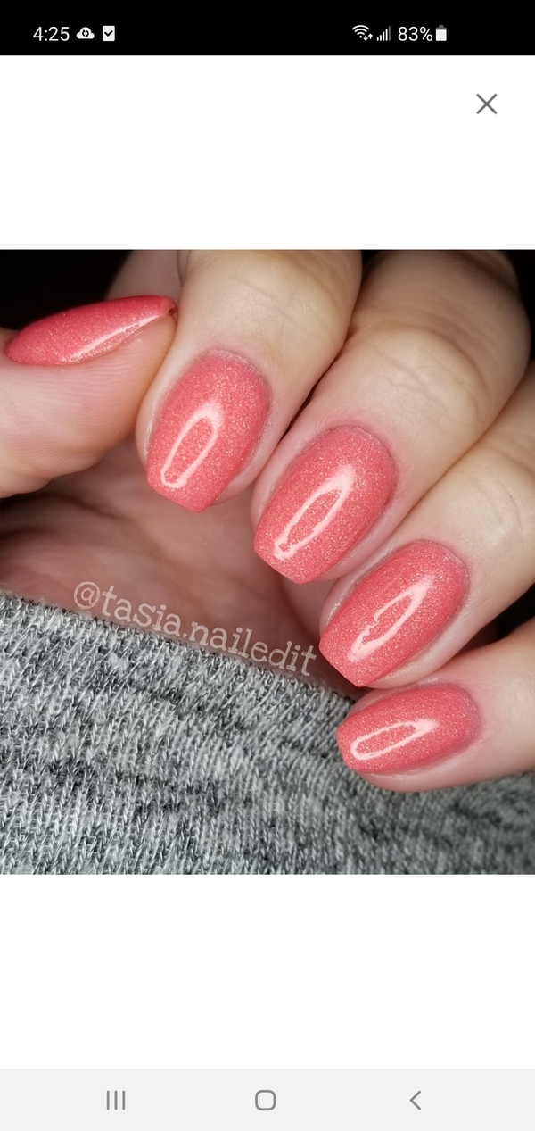 Nail polish swatch / manicure of shade Double Dipp'd Tropical Sunset